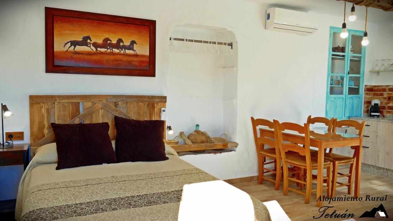 Alojamiento Rural Tetuan Archez Exterior photo